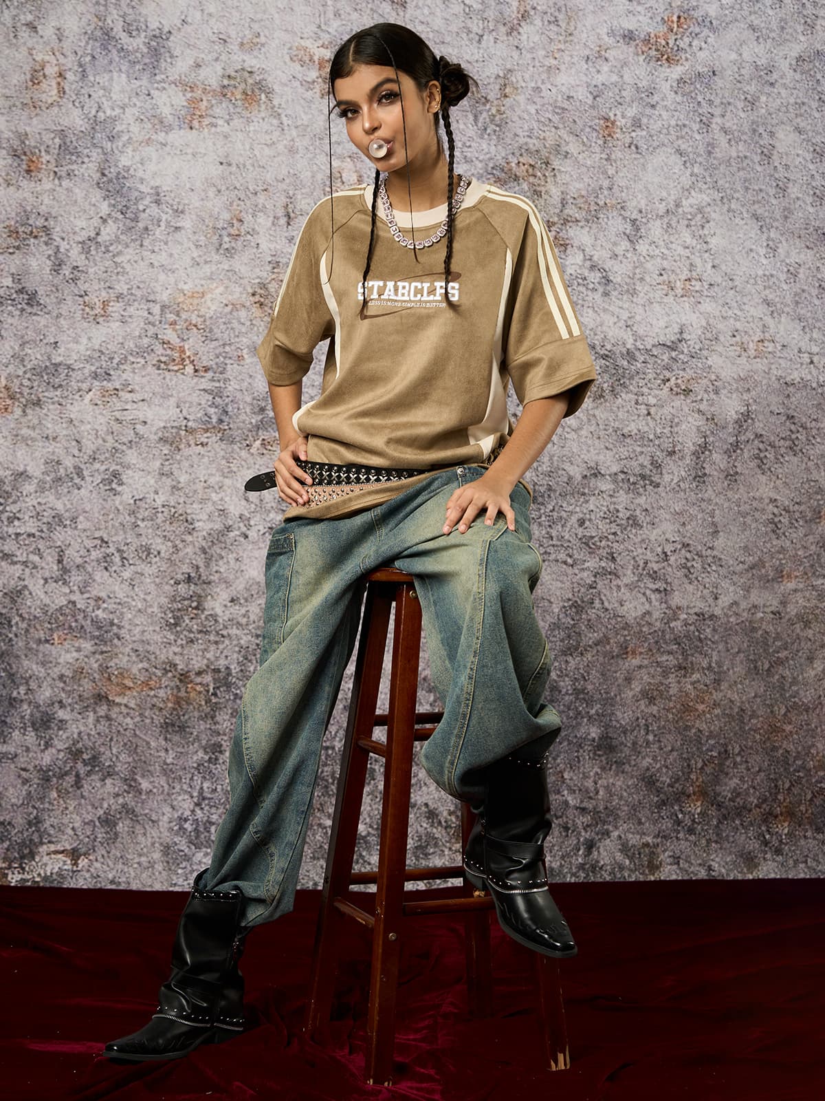 Suede Contrast Color Spliced Letter Embroidery Oversize T-shirt - 2462